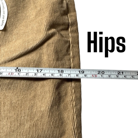 NWT St John’s Bay Corduroy Secretly Slender Boot Cut jeans pants tan women’s 8 - Picture 10 of 14